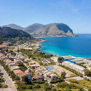  Appartamento A Pochi Passi Dal Mare - Addaura